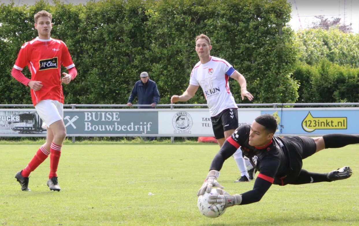 Lebo 1 wint van Ria W.